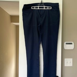 Men’s Travis Matthew Pants, Level Up Slim Pant, Navy, Size 38, 32” inseam, EUC.